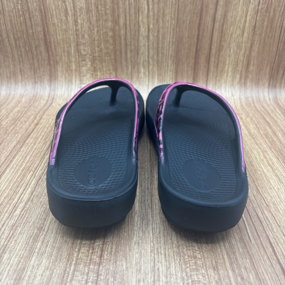 OOFOS OOlala Recovery Sandals Black Pink Geometric Women Size 11 EU 42 Flip Flop - Picture 2 of 8